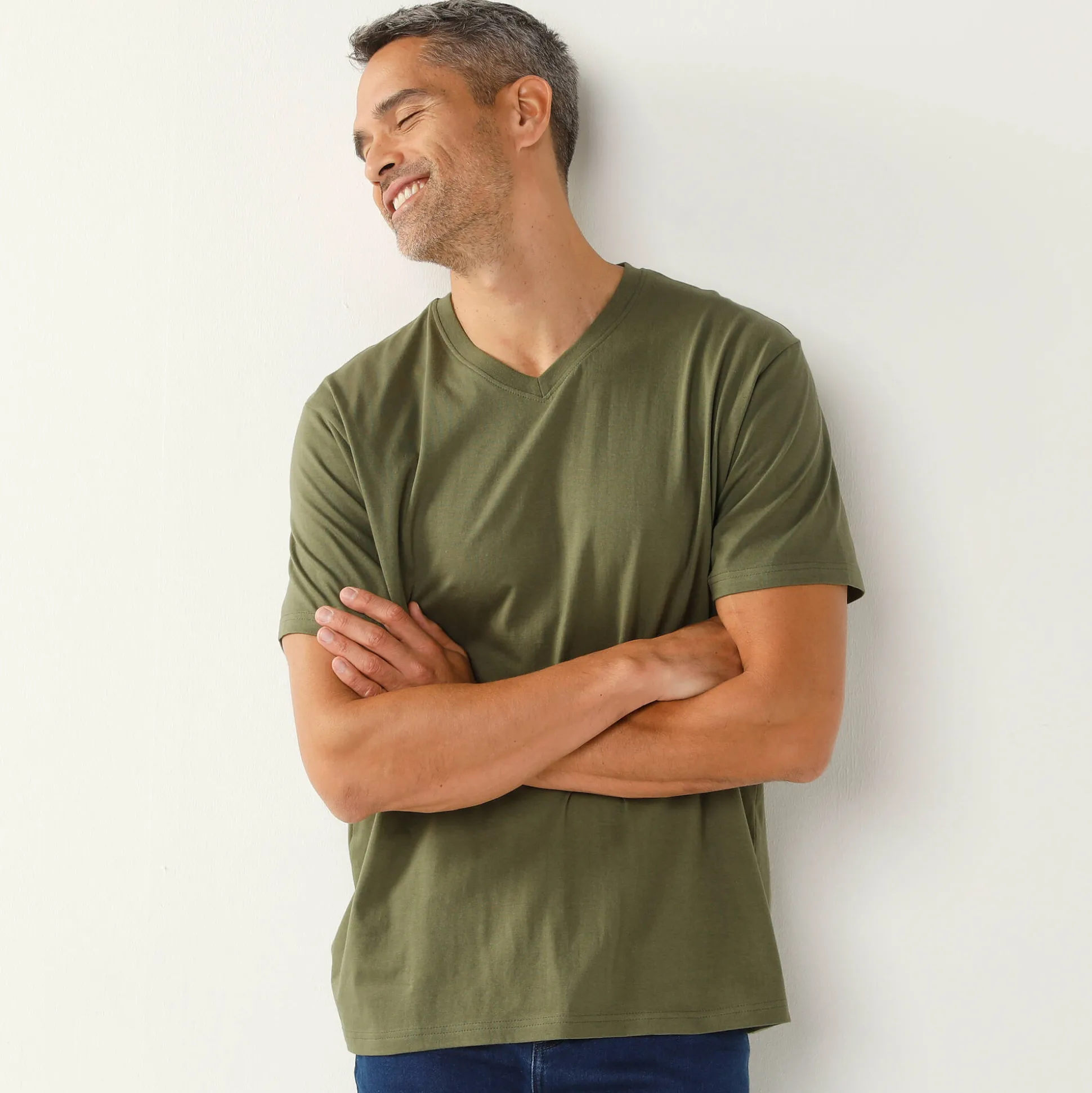 Tee-shirt col V manches courtes