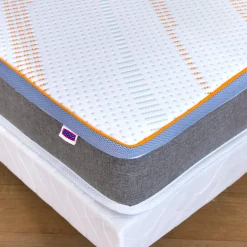Topdekmatras in schuim van hoge kwaliteit, latexeffect