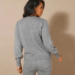 Trui in fantasietricot en knoopdetail aan de polsen, zachte touch
