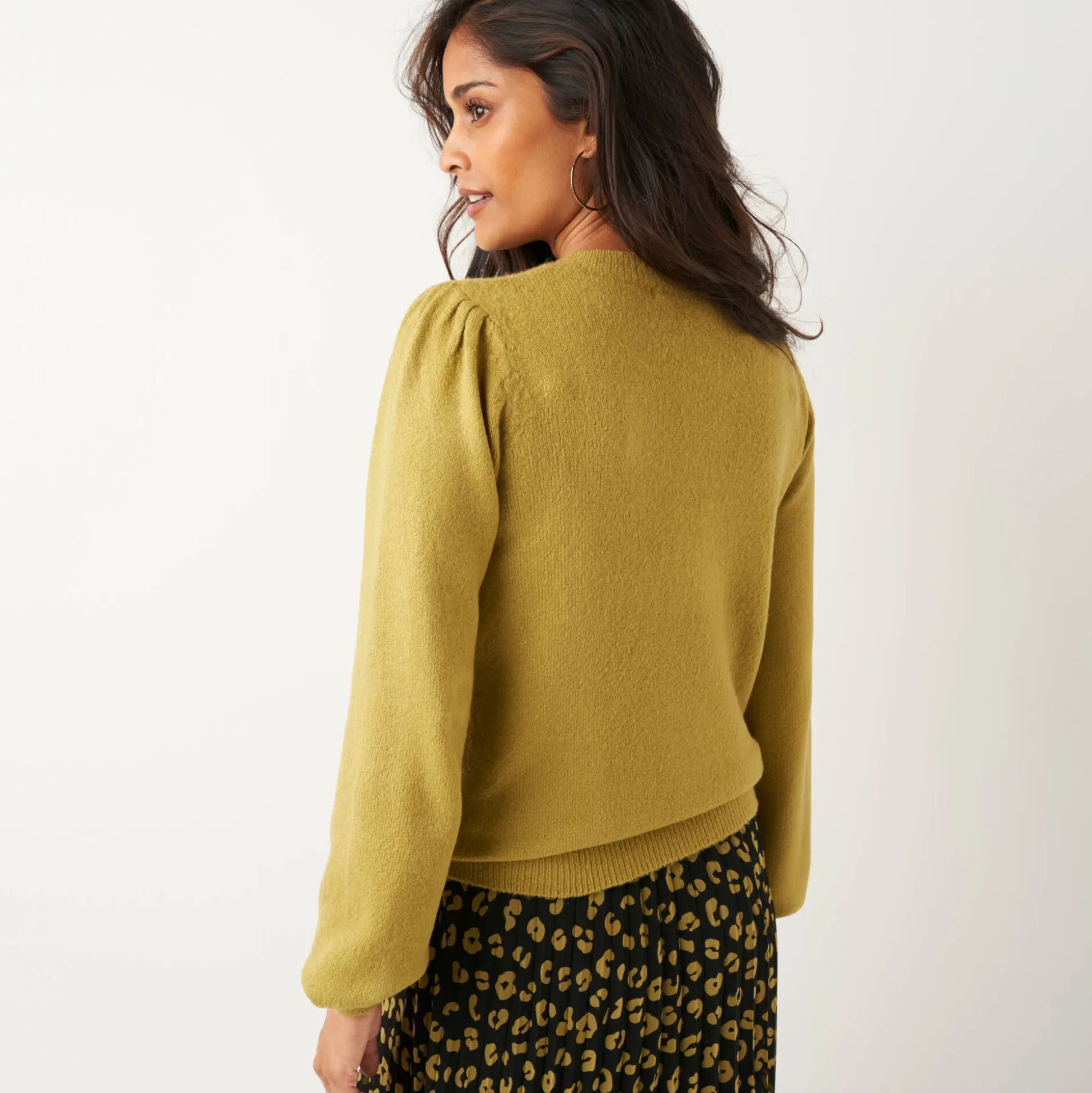 Trui in fantasietricot met Tunesische hals