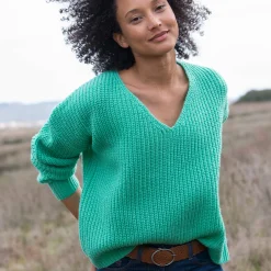 Trui in loose model met V-hals, patenttricot met zachte touch