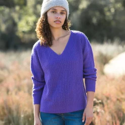 Trui in loose model met V-hals, patenttricot met zachte touch