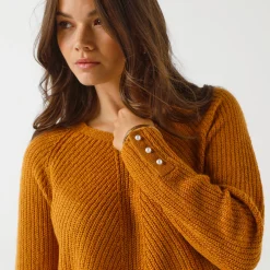 Trui in patenttricot met uitlopend model met zachte touch
