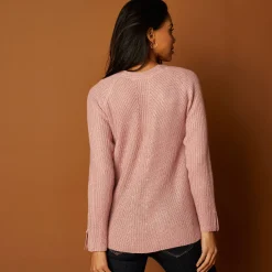 Trui in patenttricot met uitlopend model met zachte touch