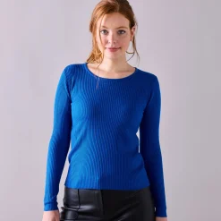 Trui in ribtricot met ronde hals
