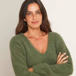 Trui met decolleté aan de achterkant en strikbandjes, harige tricot