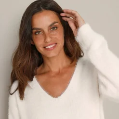 Trui met decolleté aan de achterkant en strikbandjes, harige tricot