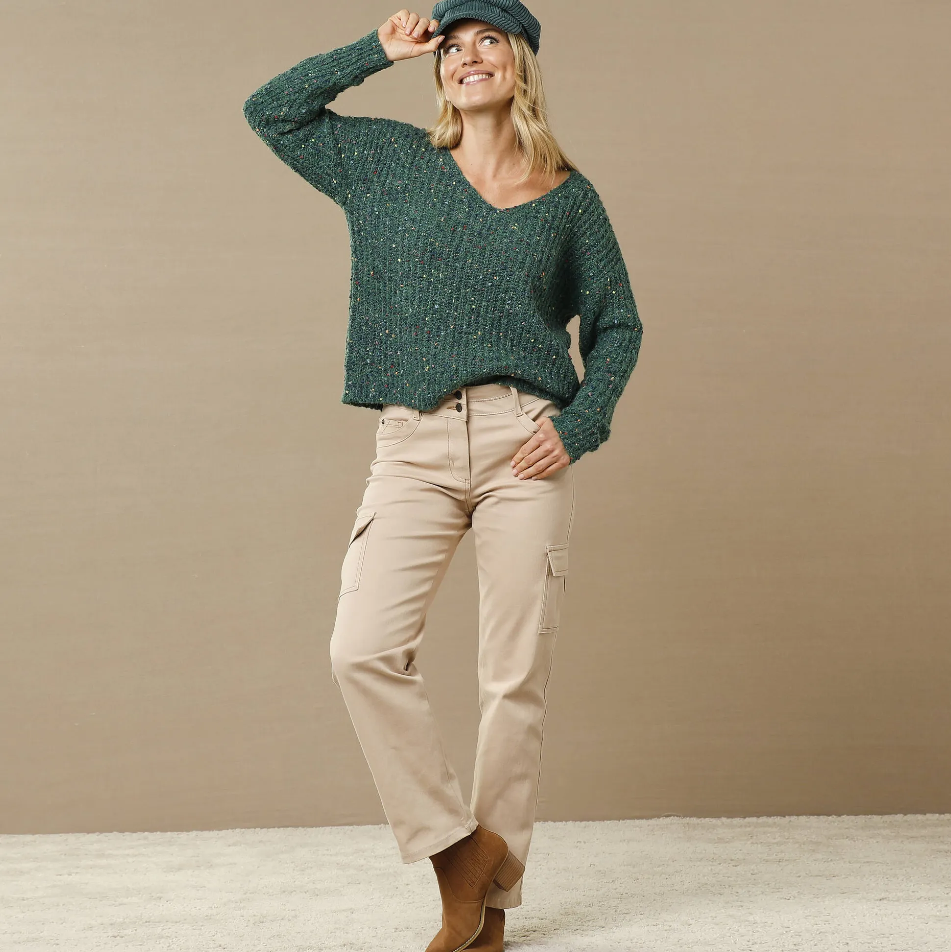 Trui met loose volume en V-hals, gespikkeld patenttricot