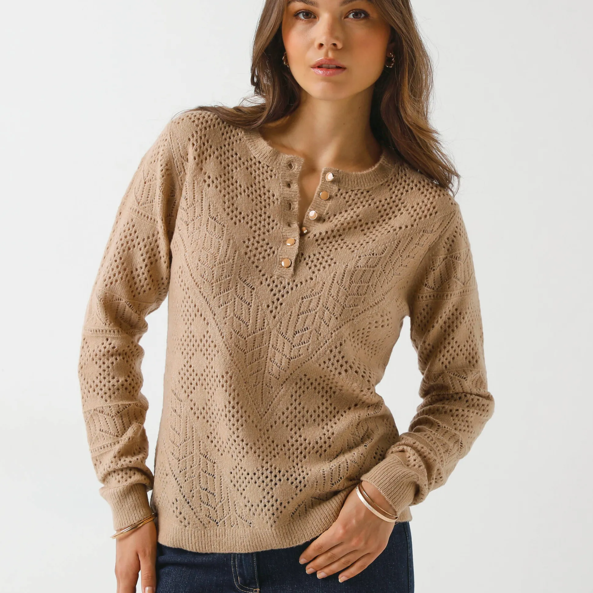 Trui met Tunesische hals, in ajourtricot