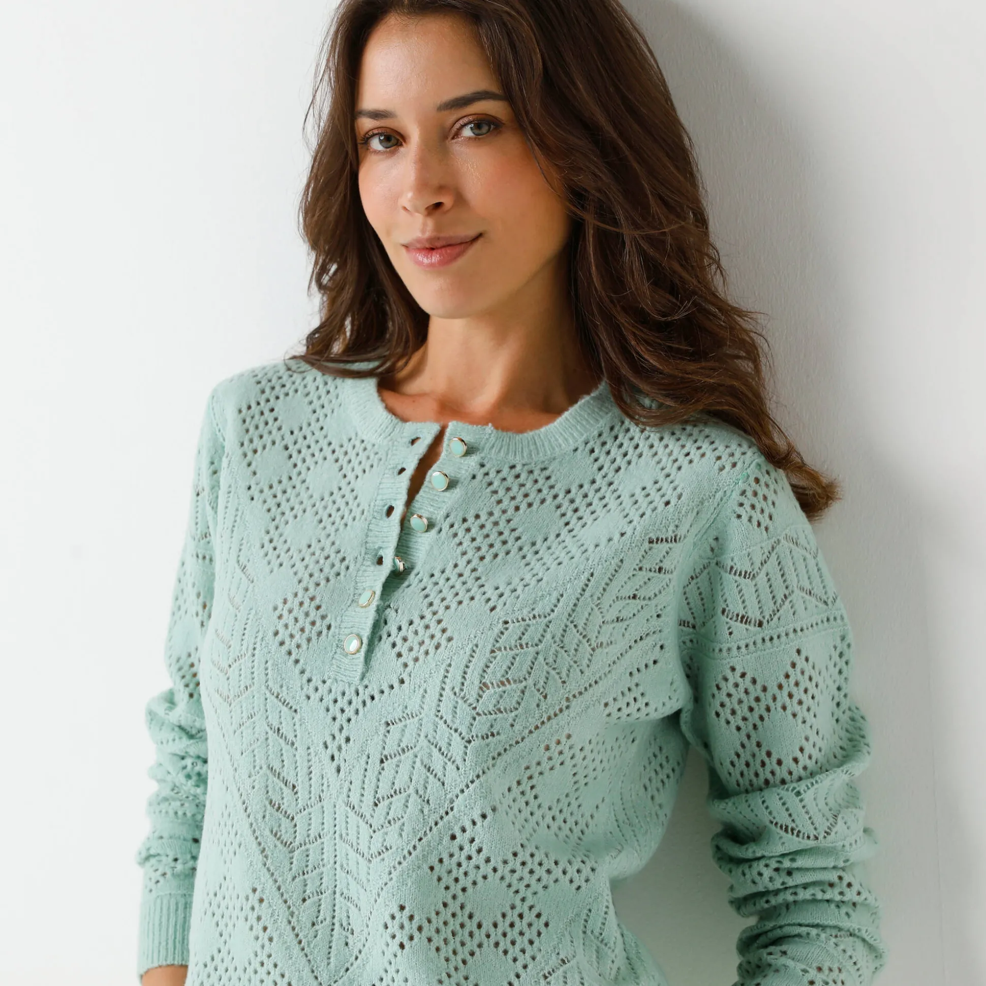 Trui met Tunesische hals, in ajourtricot
