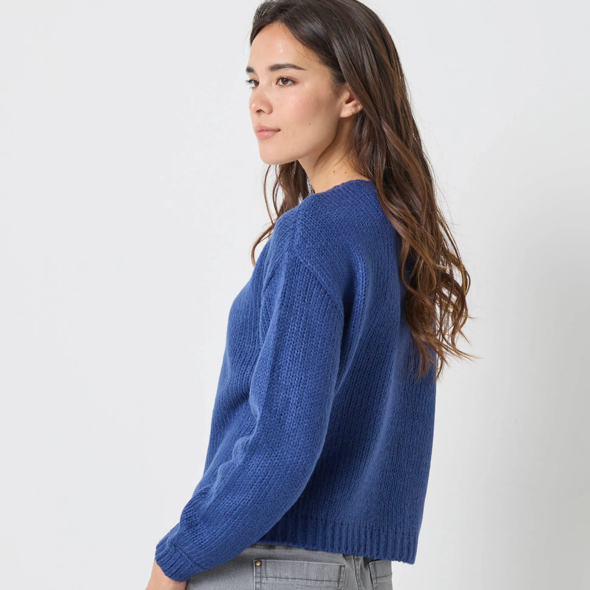 Trui met V-hals en loose volume, mohairtouch