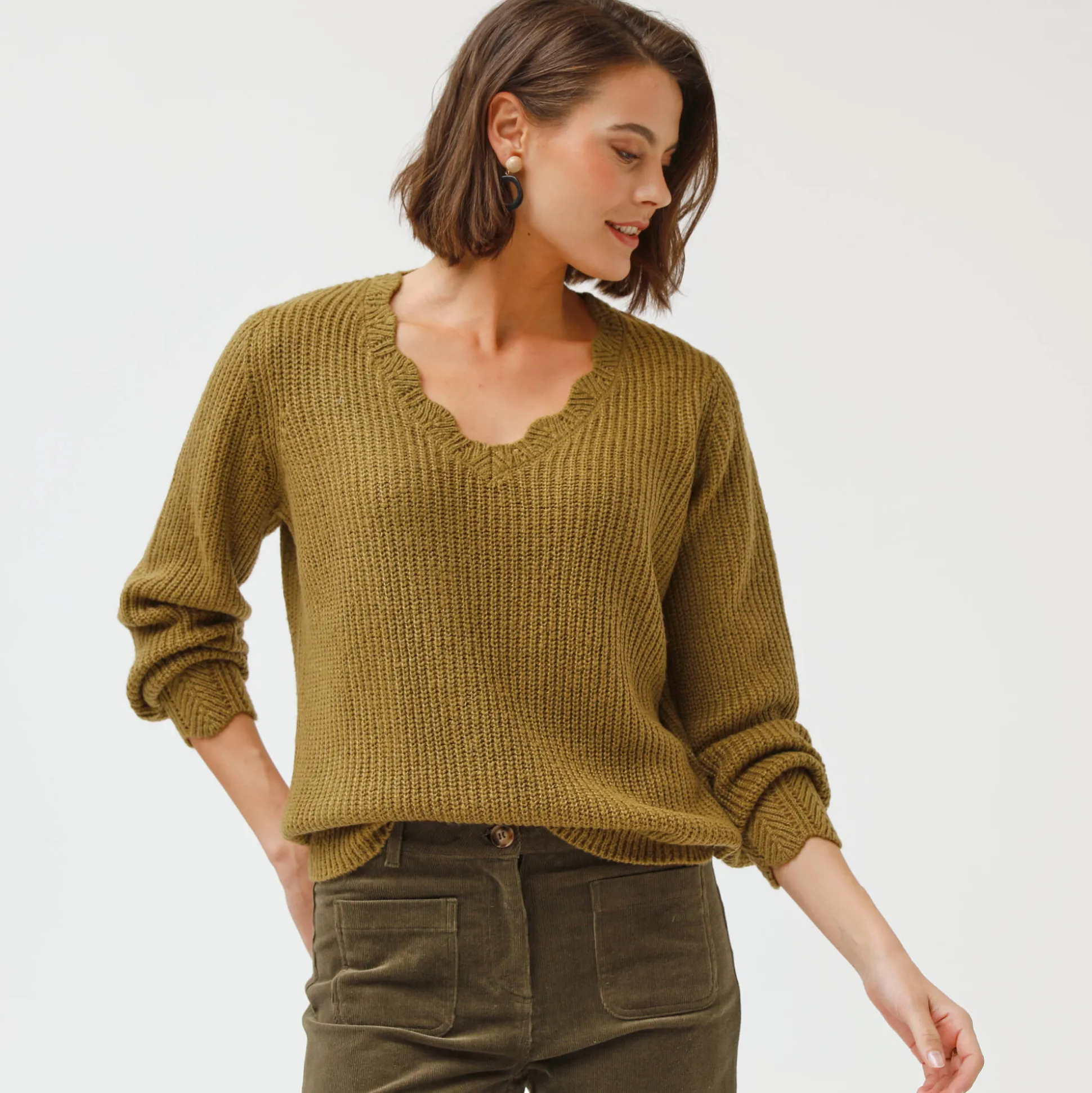 Trui met V-hals, patenttricot
