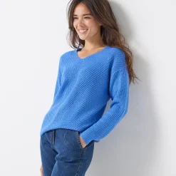 Trui met V-hals, patenttricot met zachte touch