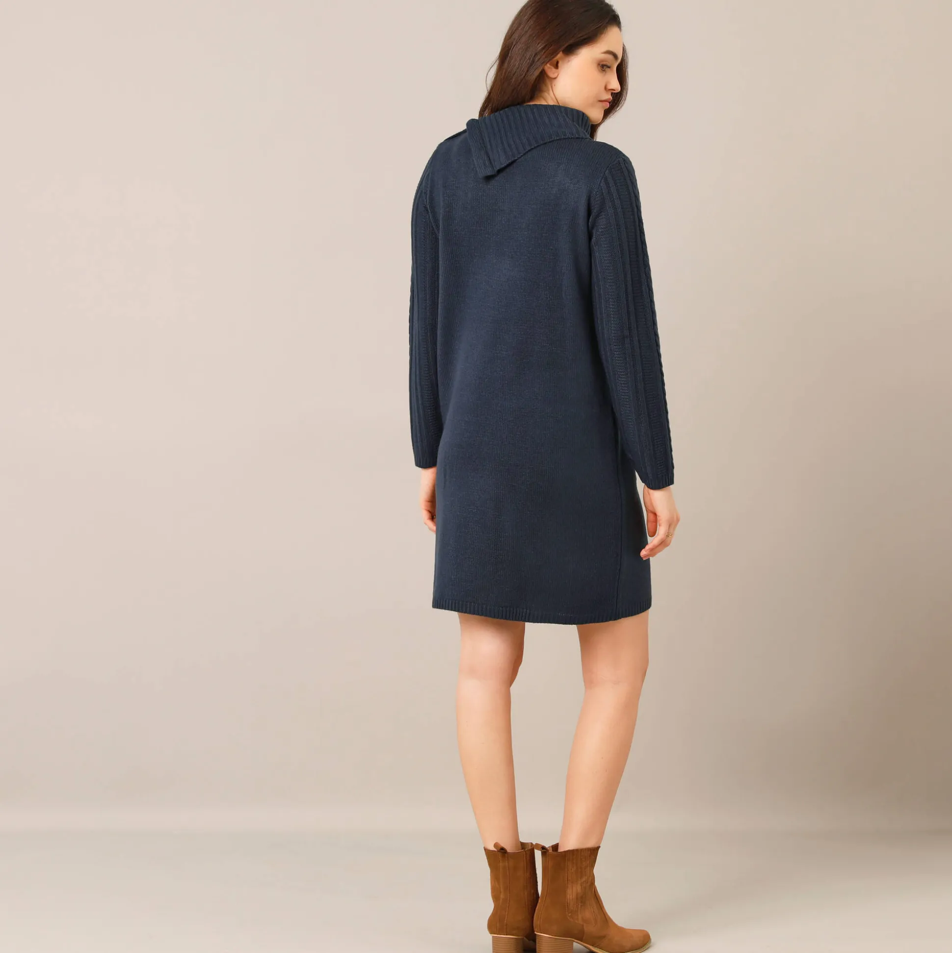 Trui-jurk in kabeltricot