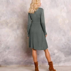 Trui-jurk met knoopsluiting