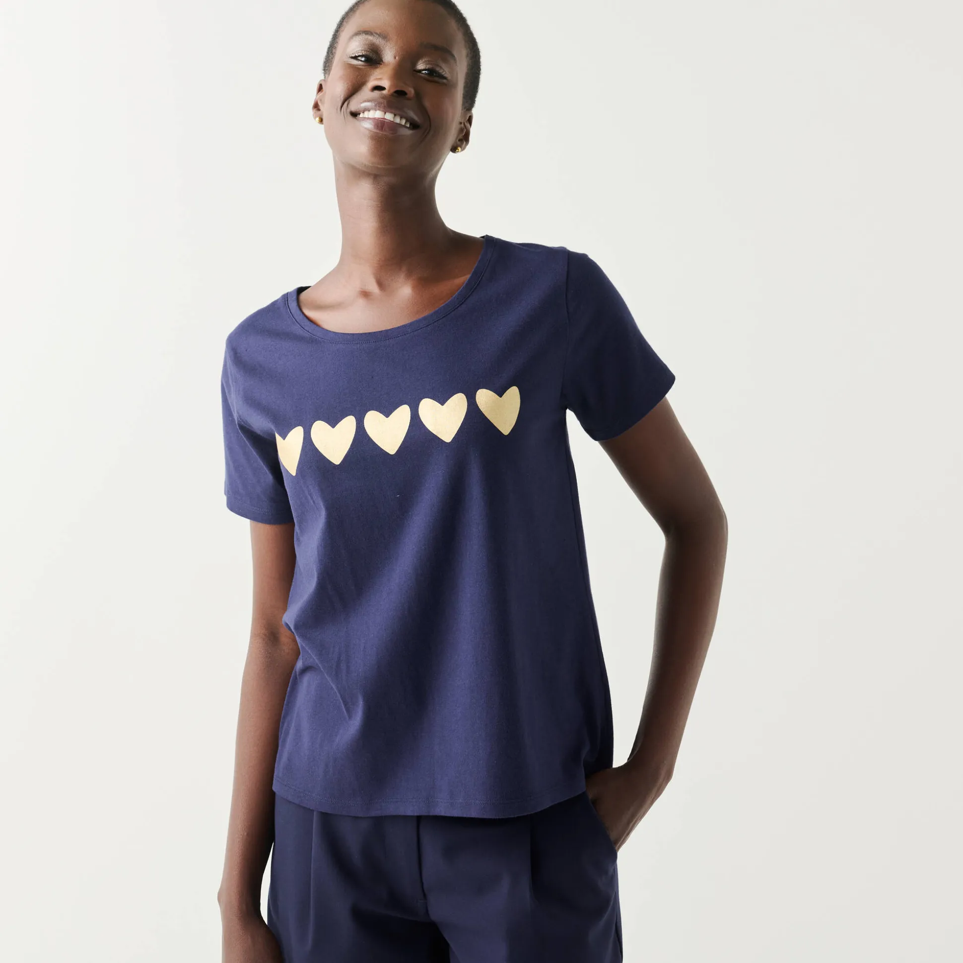 T-shirt met korte mouwen, goudkleurige hartjesprint