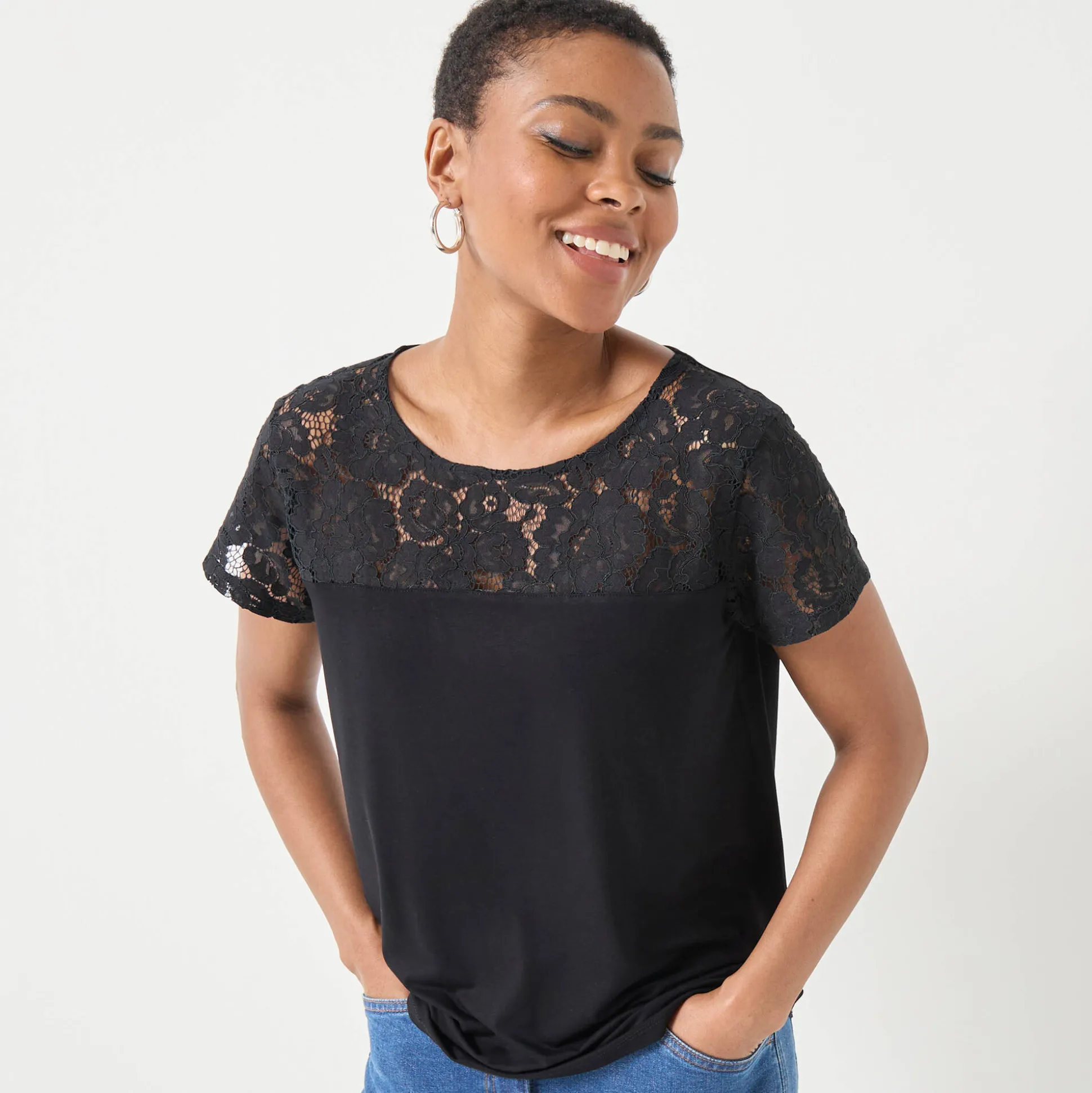 T-shirt met korte mouwen in kant