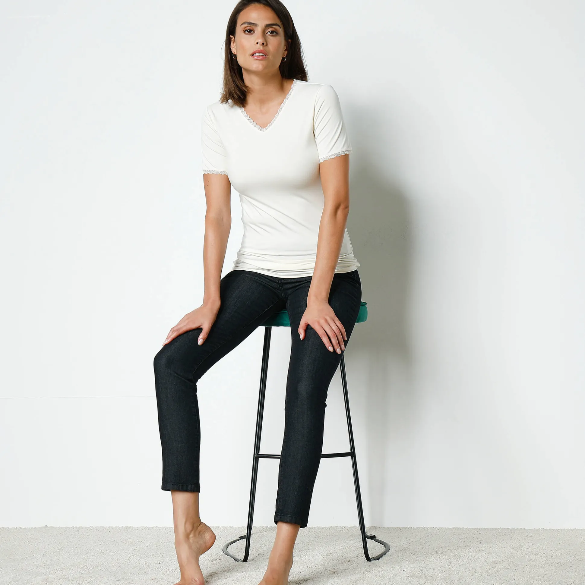 T-shirt met korte mouwen, 'tweede huid'-warmte en kanten details