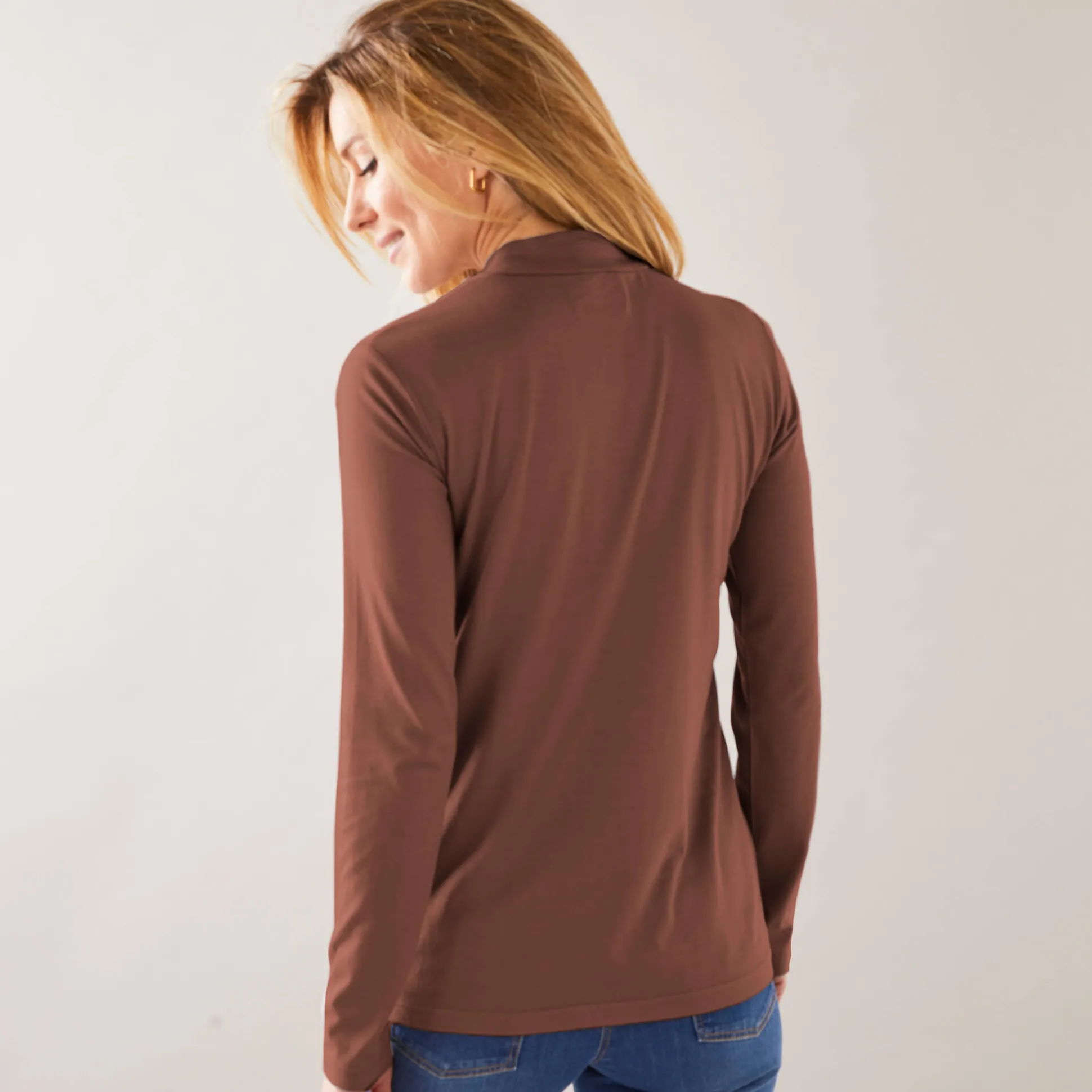 T-shirt met opstaande hals en lange mouwen