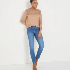 T-shirt met ronde hals en lange mouwen in kant