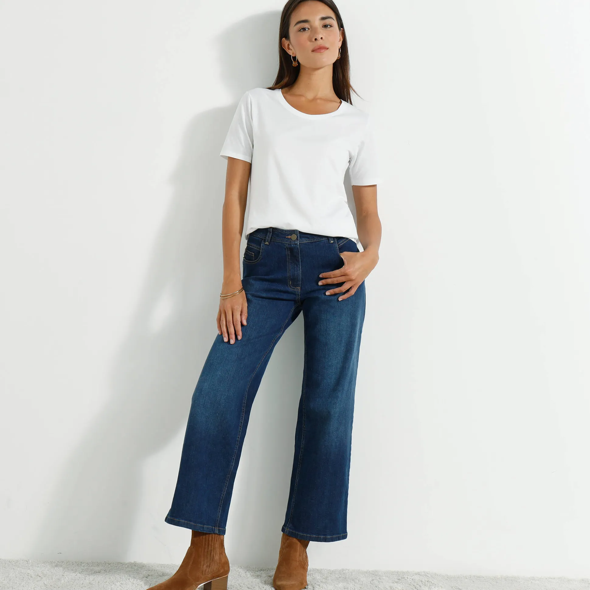 T-shirt met ronde hals en korte mouwen