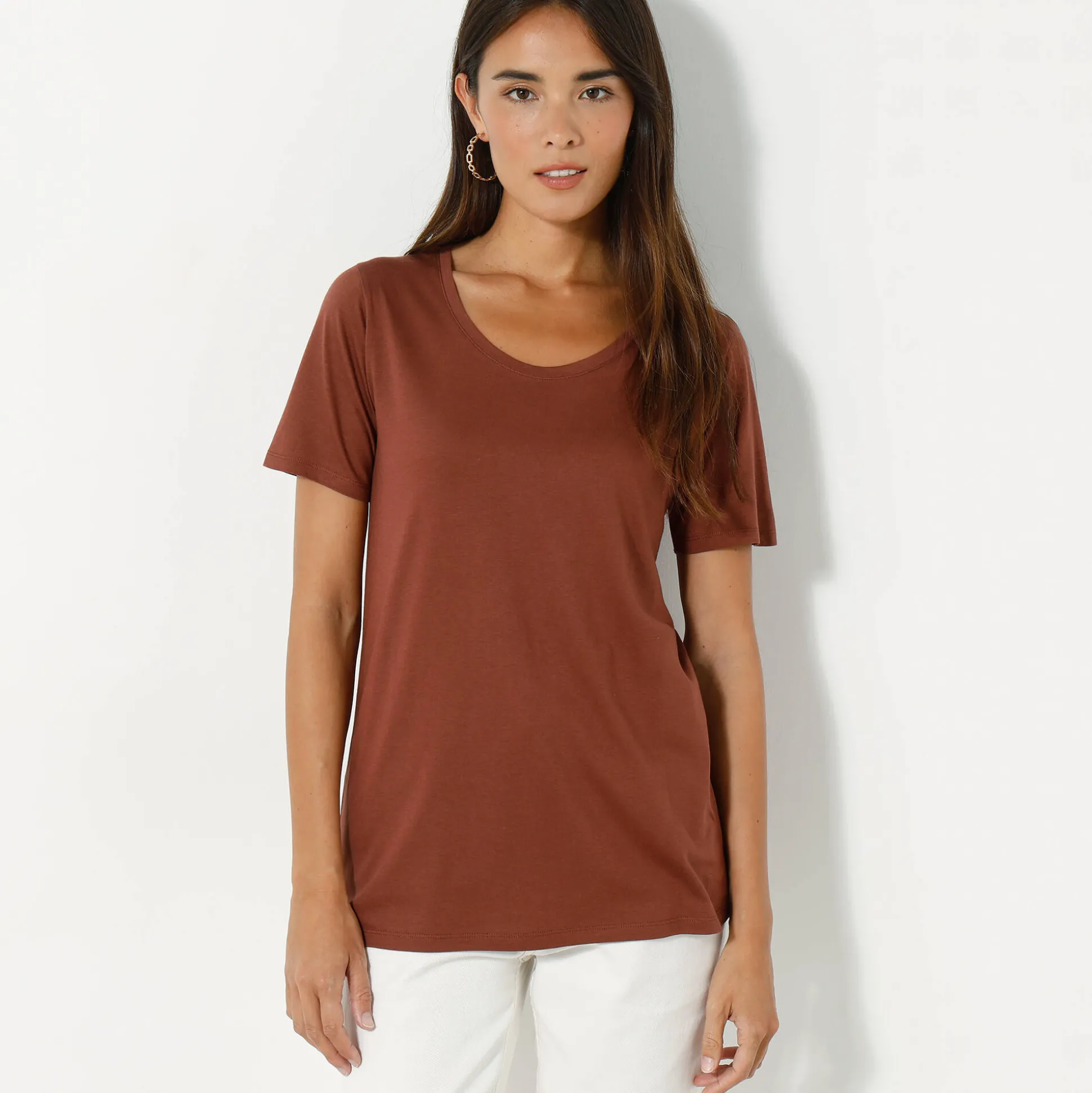 T-shirt met ronde hals en korte mouwen