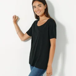 T-shirt met ronde hals en korte mouwen