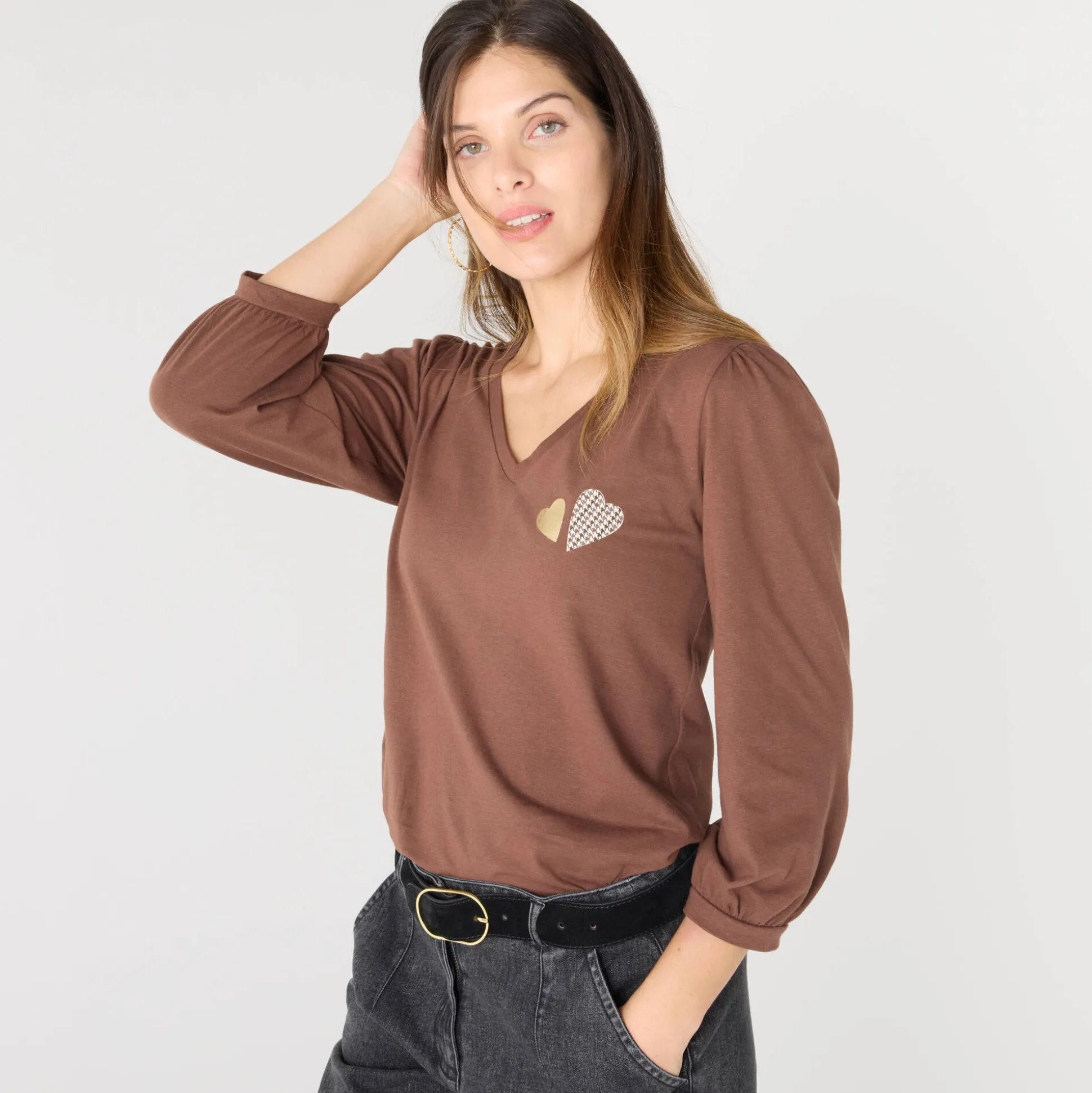 T-shirt met V-hals, hartjesprint