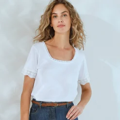 T-shirt met vierkante hals