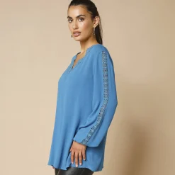 Tuniek met V-hals en macramé, lange mouwen, crepon