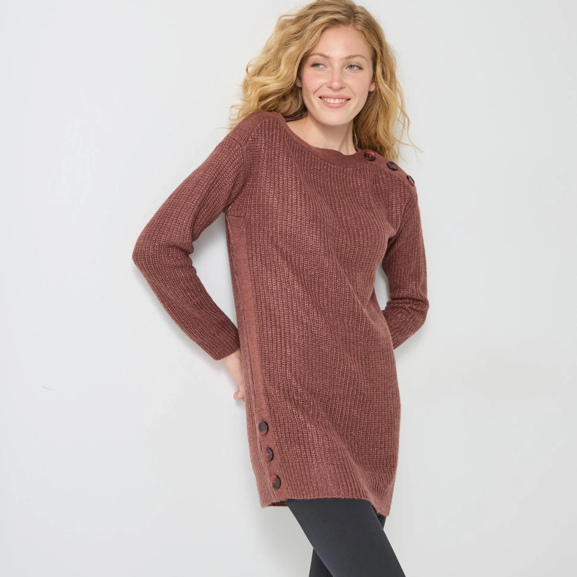 Tuniektrui met knoopsluiting en mohairtouch