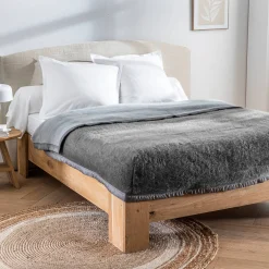 Tweekleurig deken Courtelle® in halfhoesmodel 420 g/m²