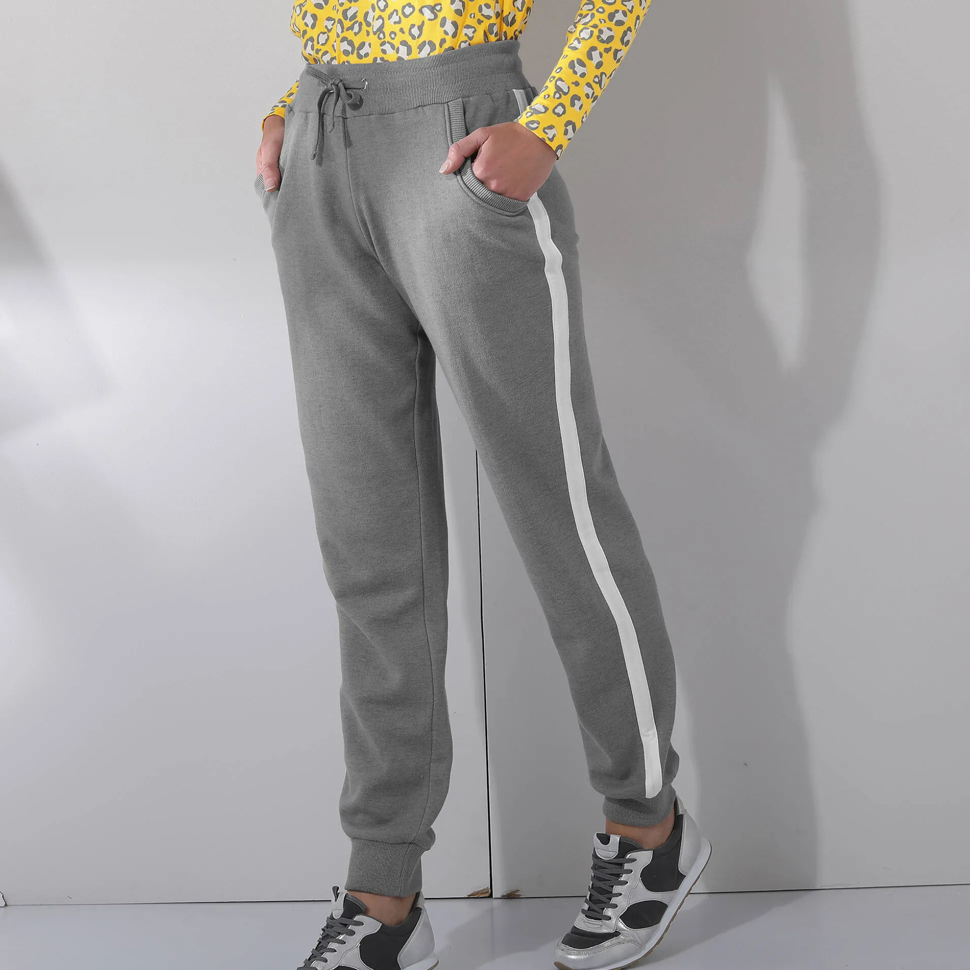 Tweekleurige joggingbroek