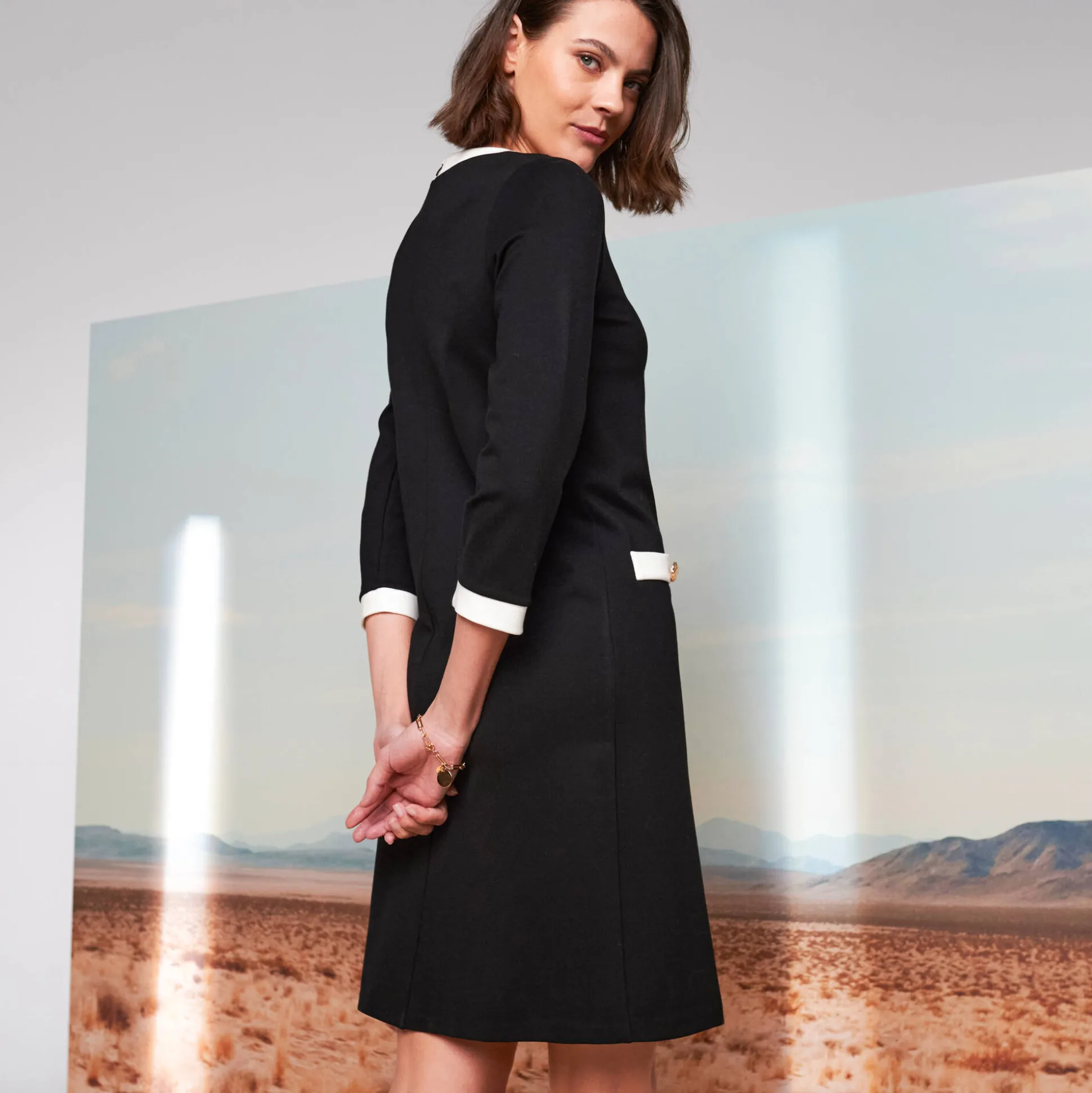 Tweekleurige jurk, milanotricot