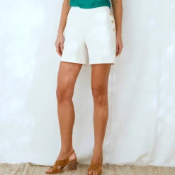 Urban short met knoopsluiting in 'pand' effect