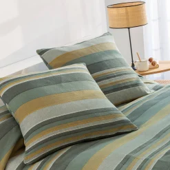 Veelkleurig artisanaal geweven sprei of plaid