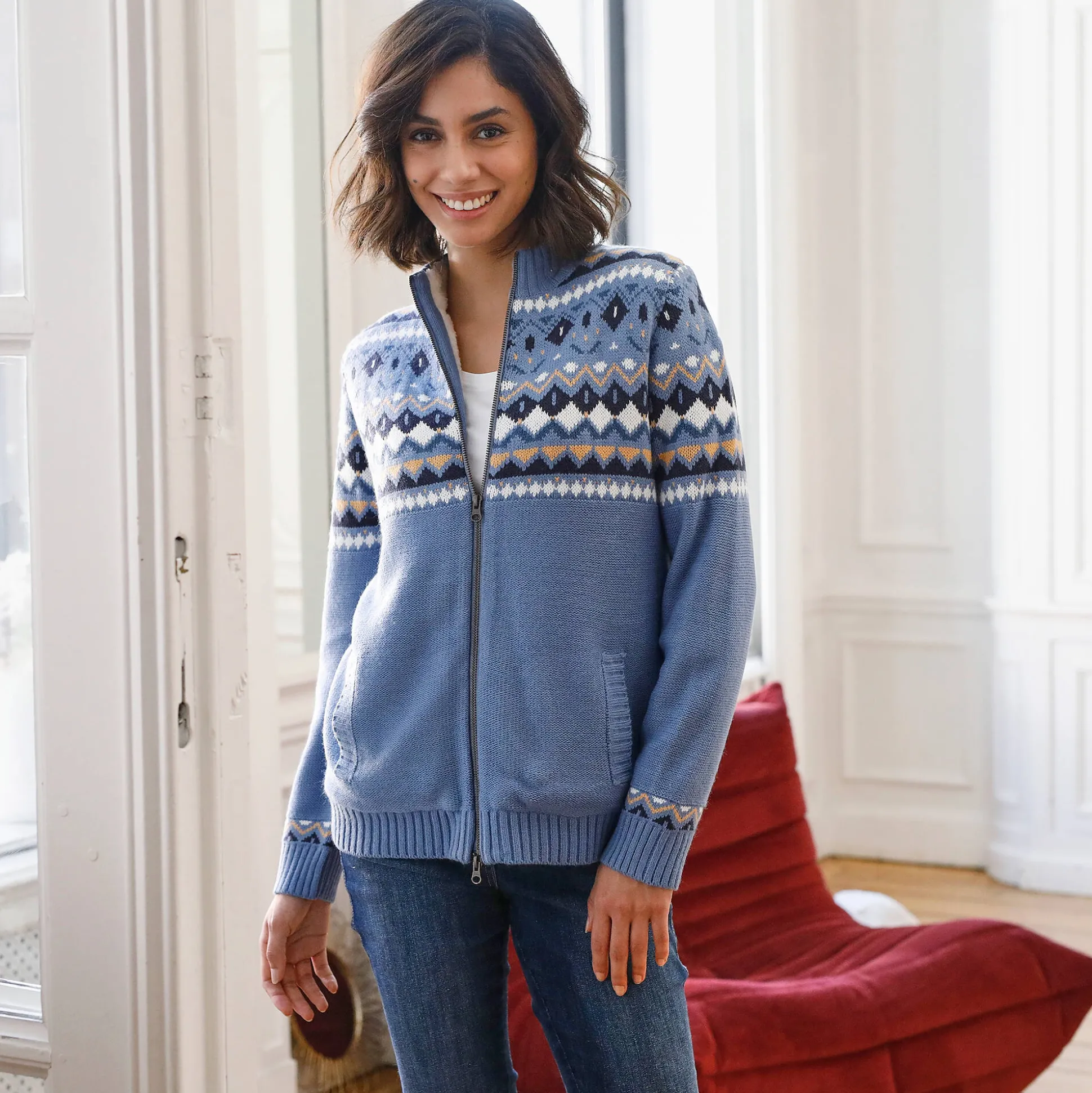 Vest in jacquard, gevoerd met pluchetricot