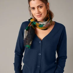 Vest in lamswol met V-hals en knoopsluiting