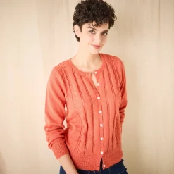 Vest met knopen en ronde hals, fantasietricot