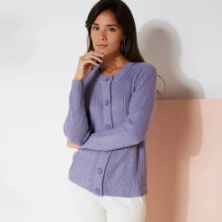 Vest met knopen in patenttricot