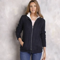 Vest met rits en kabelmotieven, gevoerd met pluchetricot