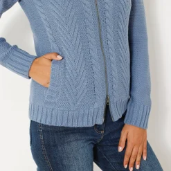 Vest met rits en kabelmotieven, gevoerd met pluchetricot