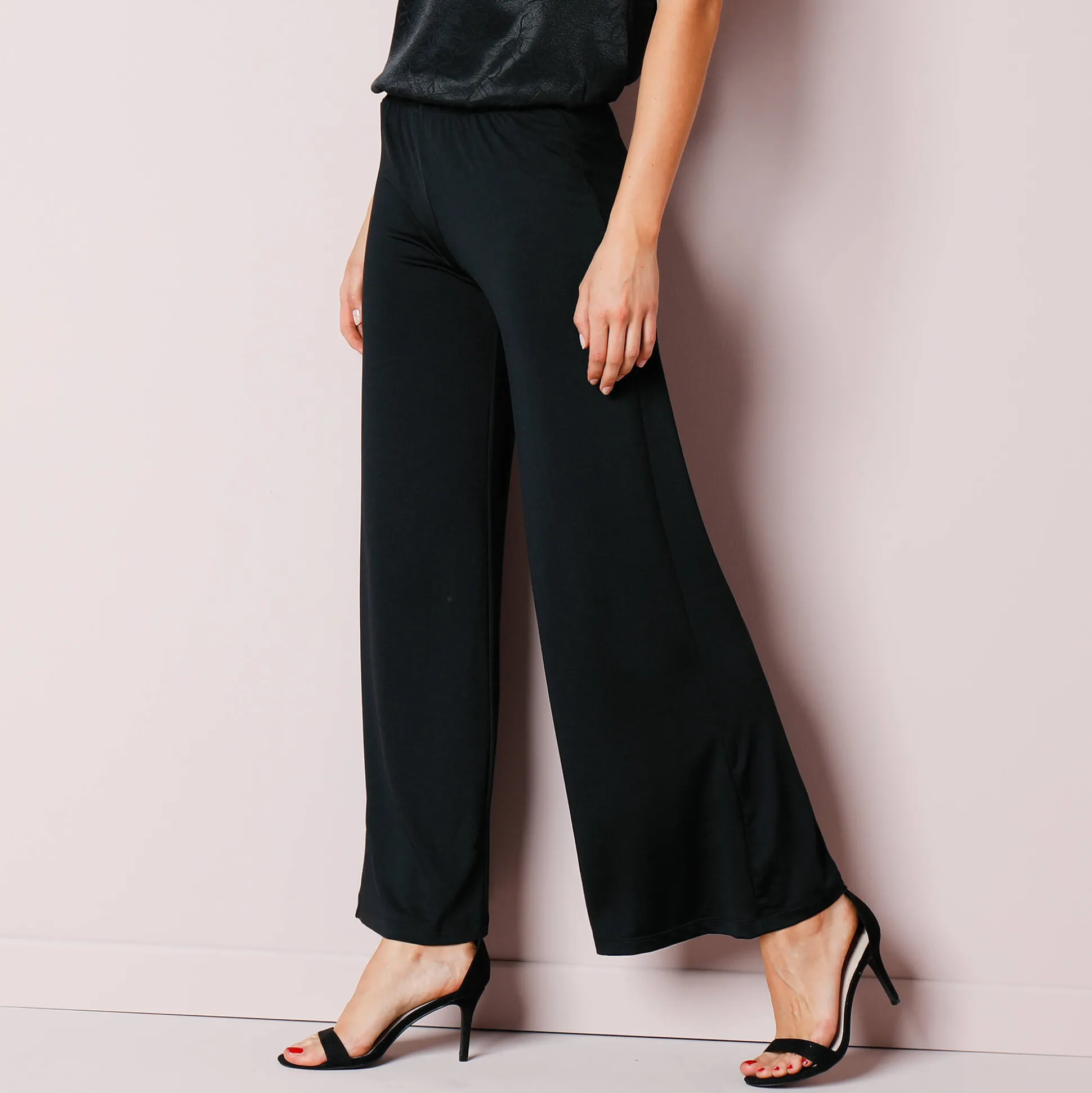 Wijde broek in rekbaar tricot