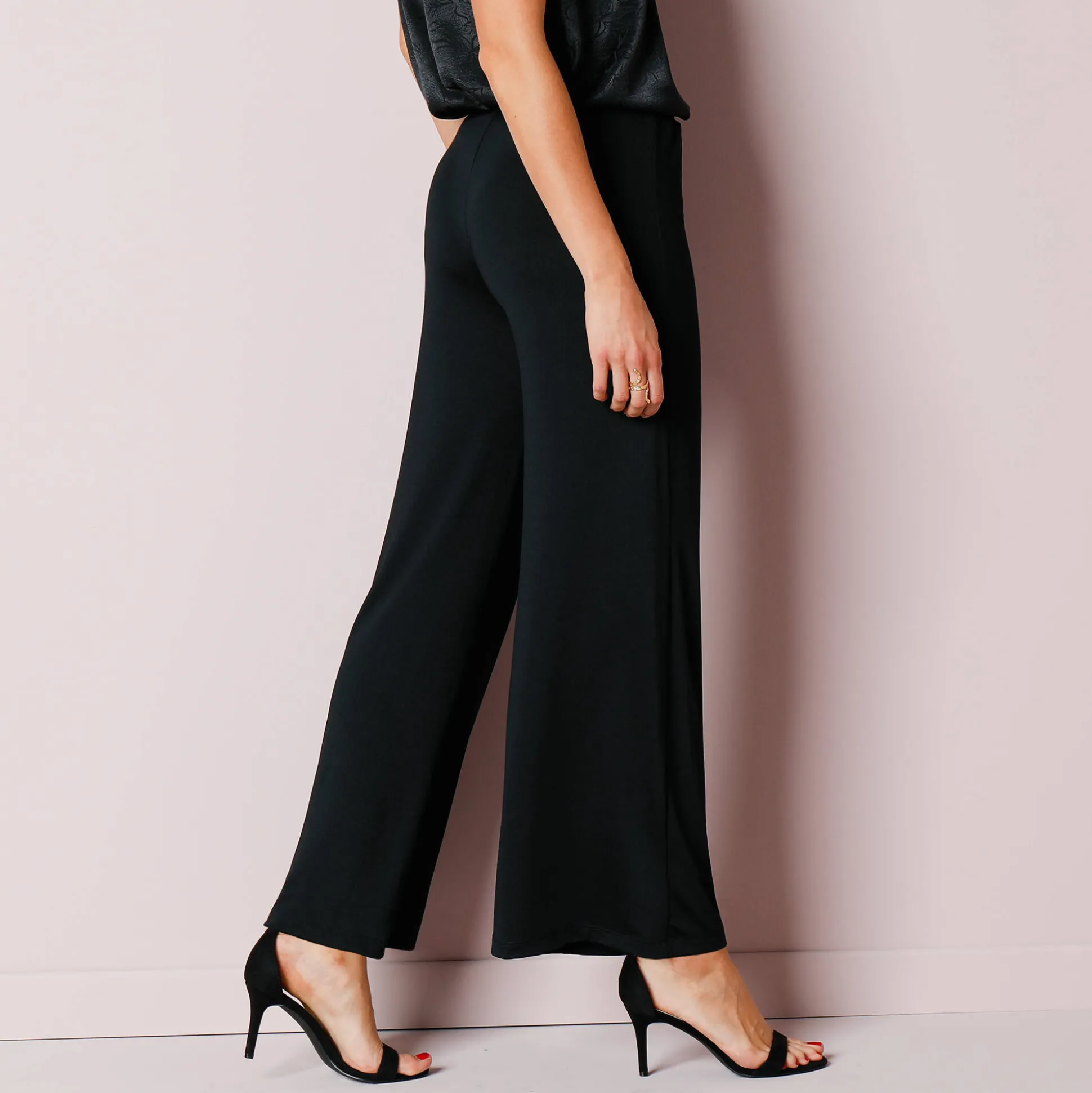 Wijde broek in rekbaar tricot