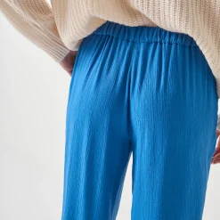 Wijde broek met materiaaleffect