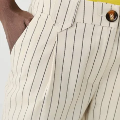 Wijde rechte broek, gestreept